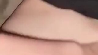 คลิปหลุดทางบ้าน สาวสวยทางบ้าน โดนแฟนเย็ดดึก ซอยหีเสียวจนครางออกมา