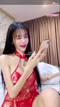 คลิปหลุด smildyee19 น้องสมาย ชุดแดงยั่วเย็ด ใช้ควยปลอมเสียบหีน้ำกระจาย
